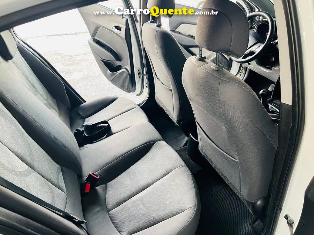 HYUNDAI HB20S 1.0 COMFORT PLUS 12V - Loja