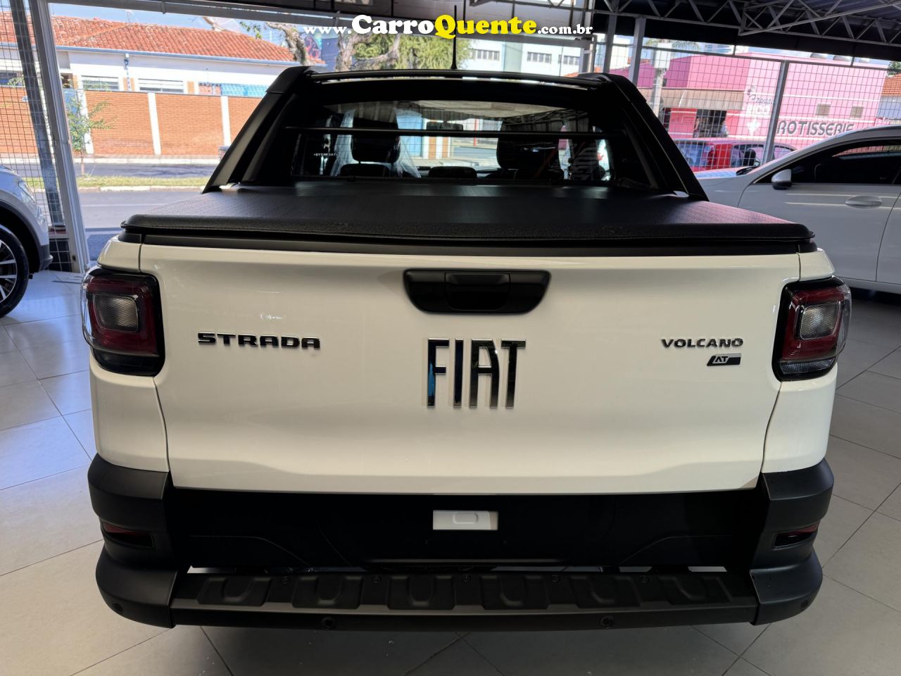 FIAT   STRADA VOLCANO 1.3 FLEX 8V CD AUT.   BRANCO 2025 1.3 FLEX - Loja