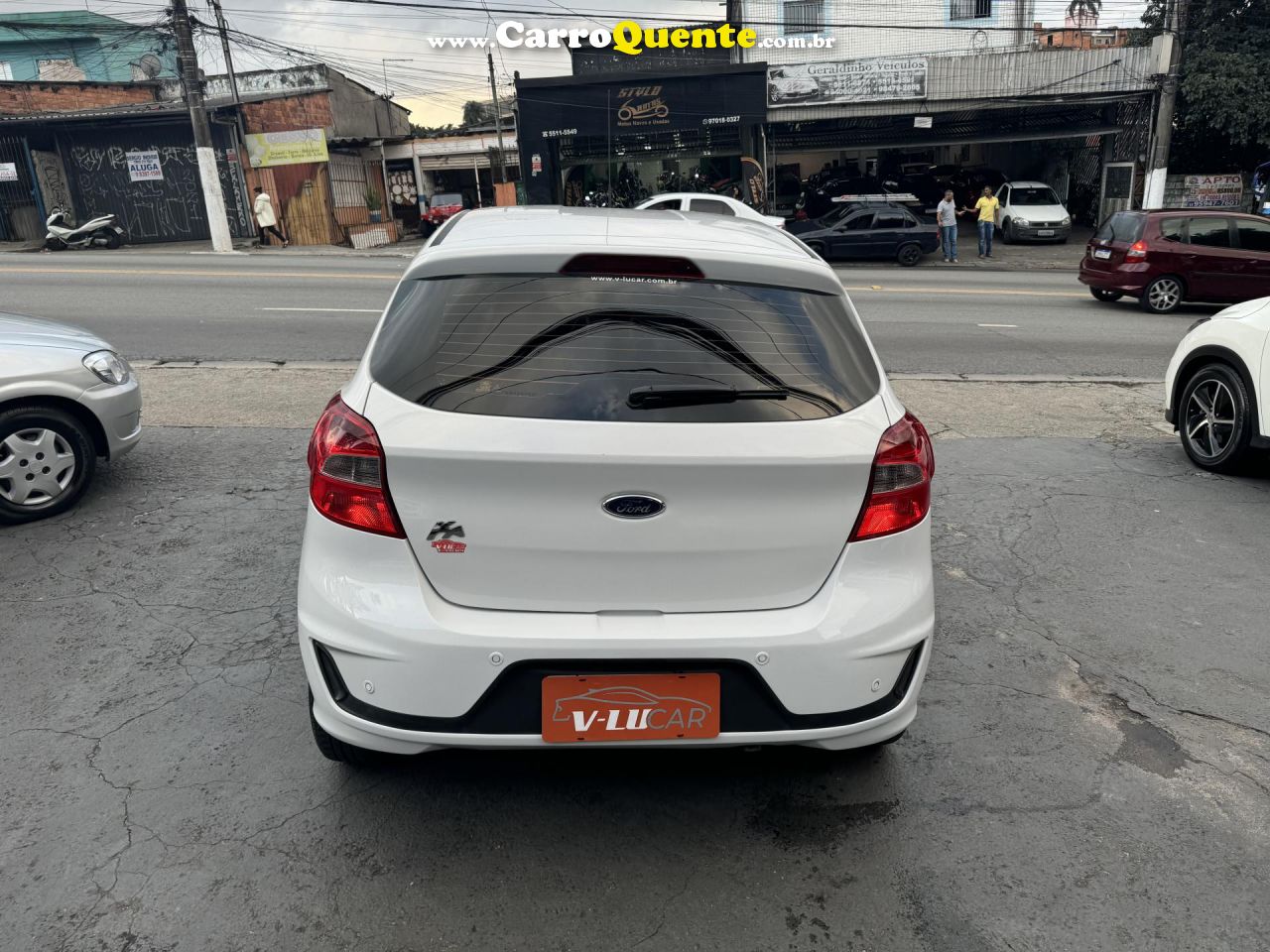 FORD   KA 1.5 SE 12V FLEX 5P MEC.   BRANCO 2019 1.5 FLEX - Loja