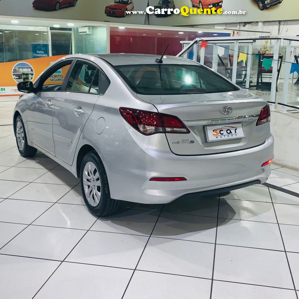 HYUNDAI HB20S 1.0 COMFORT PLUS 12V - Loja