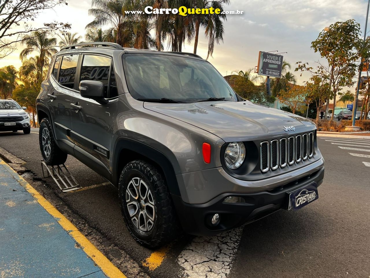 JEEP RENEGADE 2.0 16V TURBO LONGITUDE 4X4 - Loja