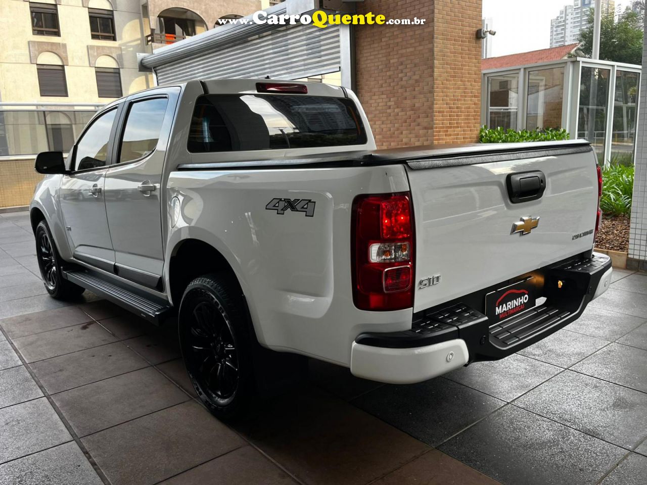 CHEVROLET   S10 CABINE DUPLA AUTOMATICA 4X4 DIESEL UNICO DONO COMPLETA MULTIMIDIA BAIXA KM   BRANCO 2022 2.8 DIESEL - Loja