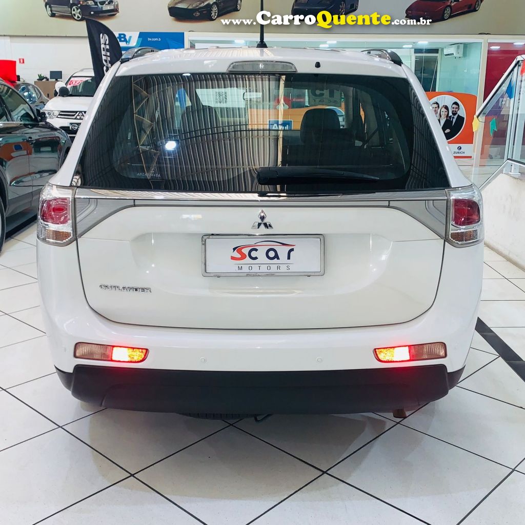 MITSUBISHI OUTLANDER 2.0 16V - Loja