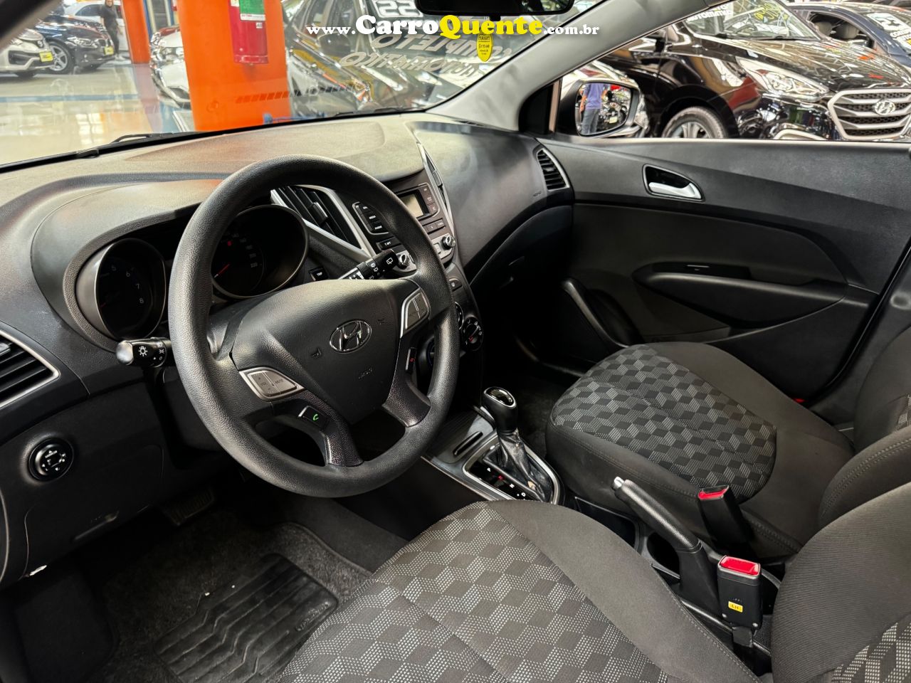 HYUNDAI HB20 1.6 COMFORT PLUS 16V - Loja