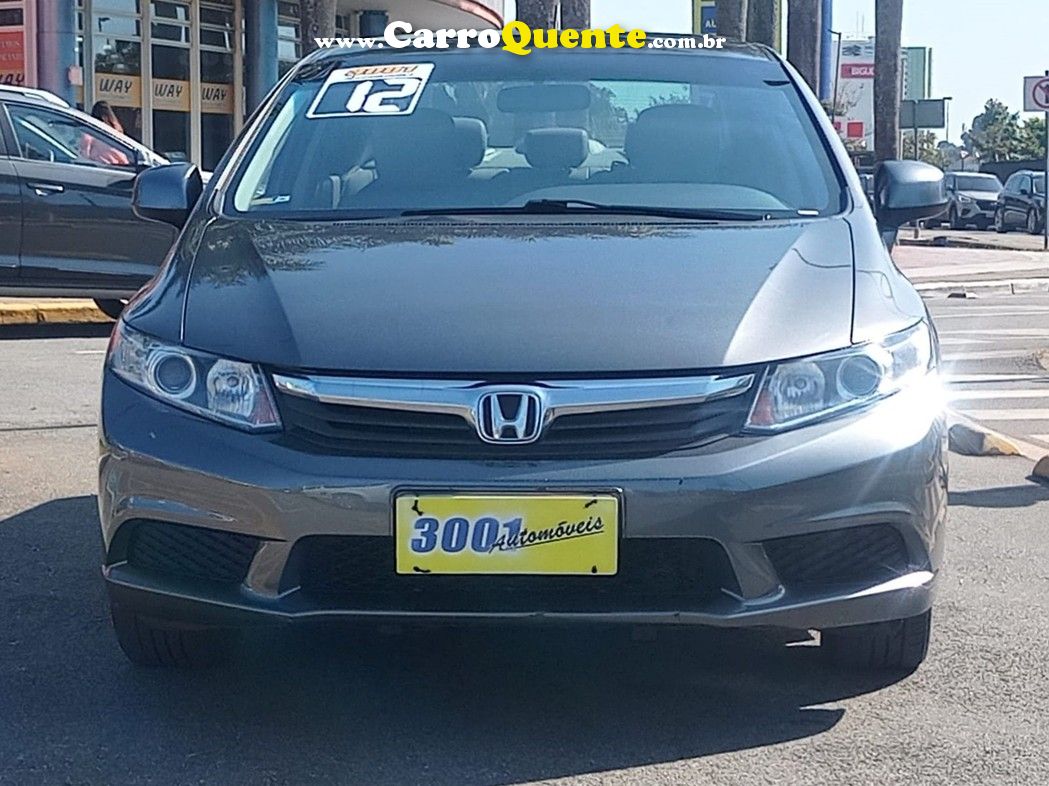 HONDA CIVIC 1.8 LXS 16V - Loja