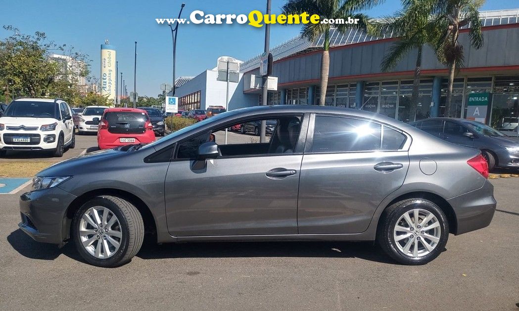 HONDA CIVIC 1.8 LXS 16V - Loja