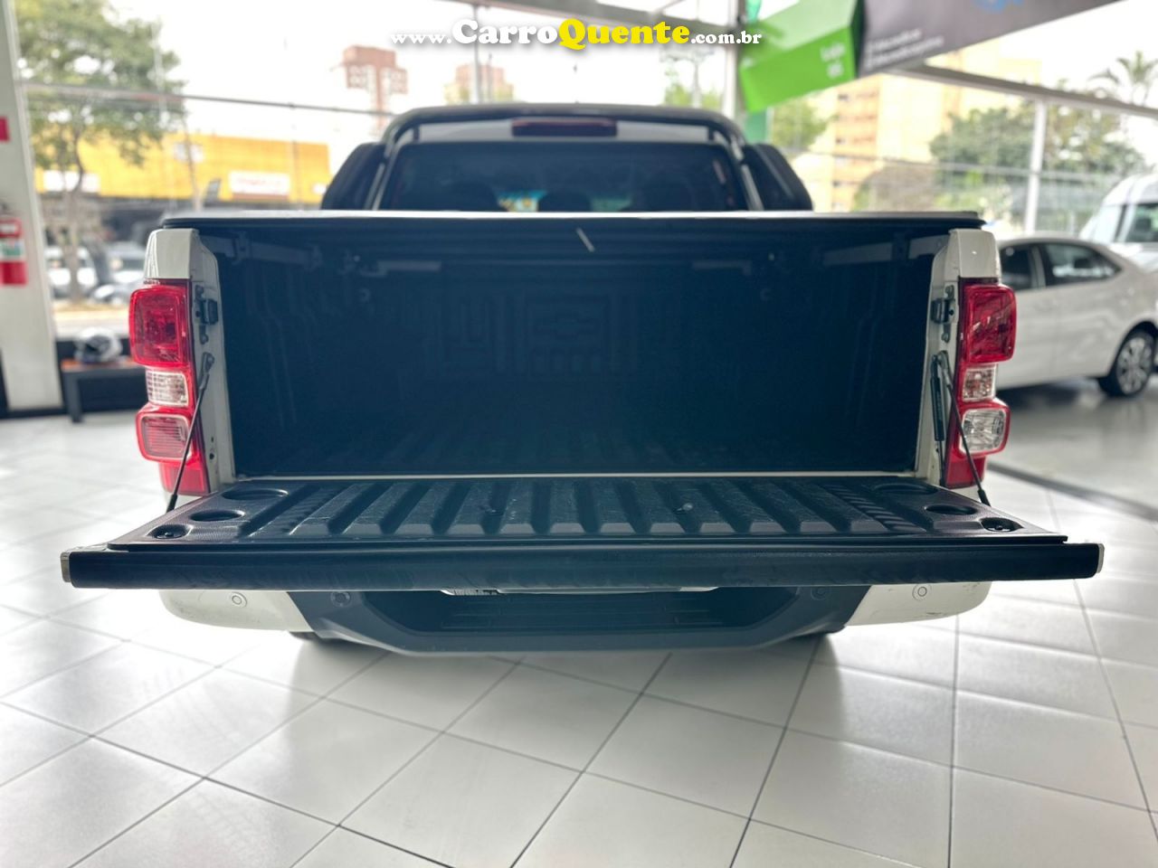 CHEVROLET S10 2.5 LT 4X2 CD 16V - Loja