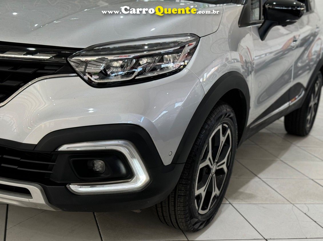 RENAULT CAPTUR 1.3 TCE ICONIC - Loja