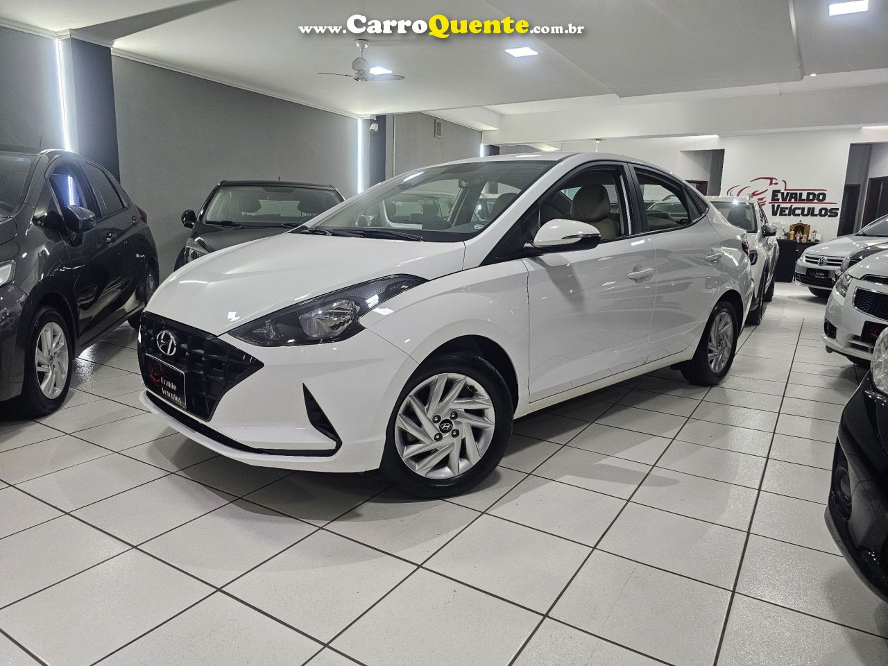 HYUNDAI HB20S 1.0 EVOLUTION 12V - Loja