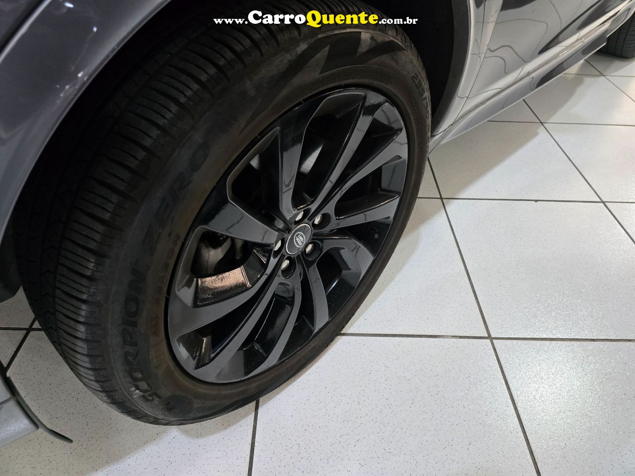 LAND ROVER DISCOVERY SPORT 2.0 P250 TURBO R-DYNAMIC SE KM 5.000 - Loja