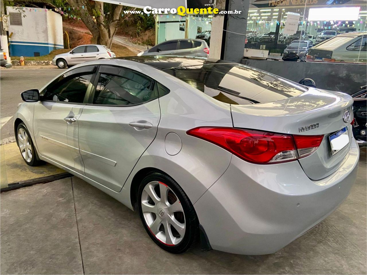 HYUNDAI   ELANTRA GLS 1.8 16V AUT.   PRATA 2012 1.8 GASOLINA - Loja