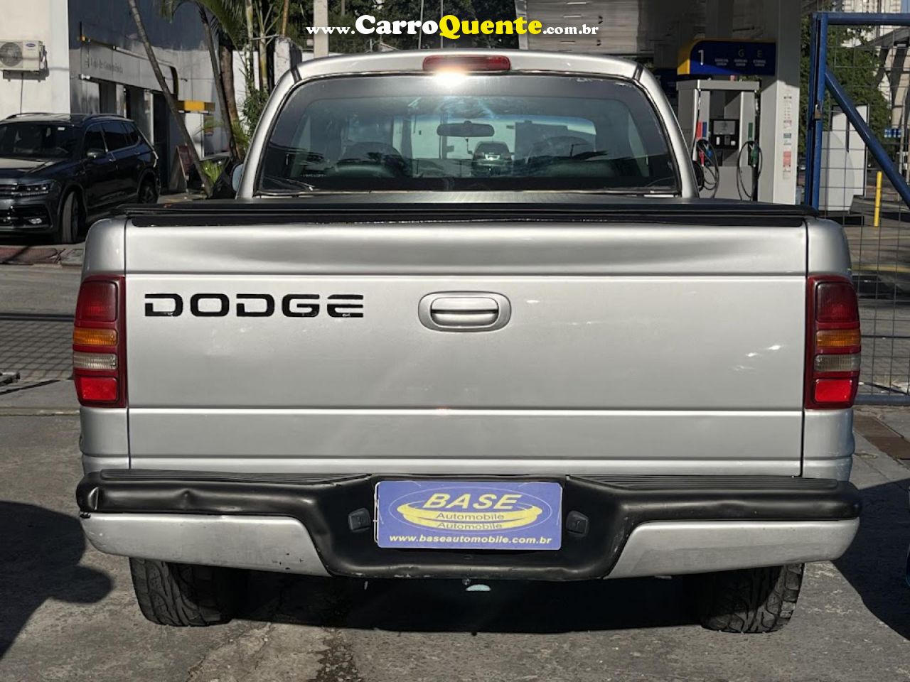 DODGE   DAKOTA SPORT 5.2 V8 CD AUT.   PRATA 2001 5.2 GASOLINA E GÁS NATURAL - Loja