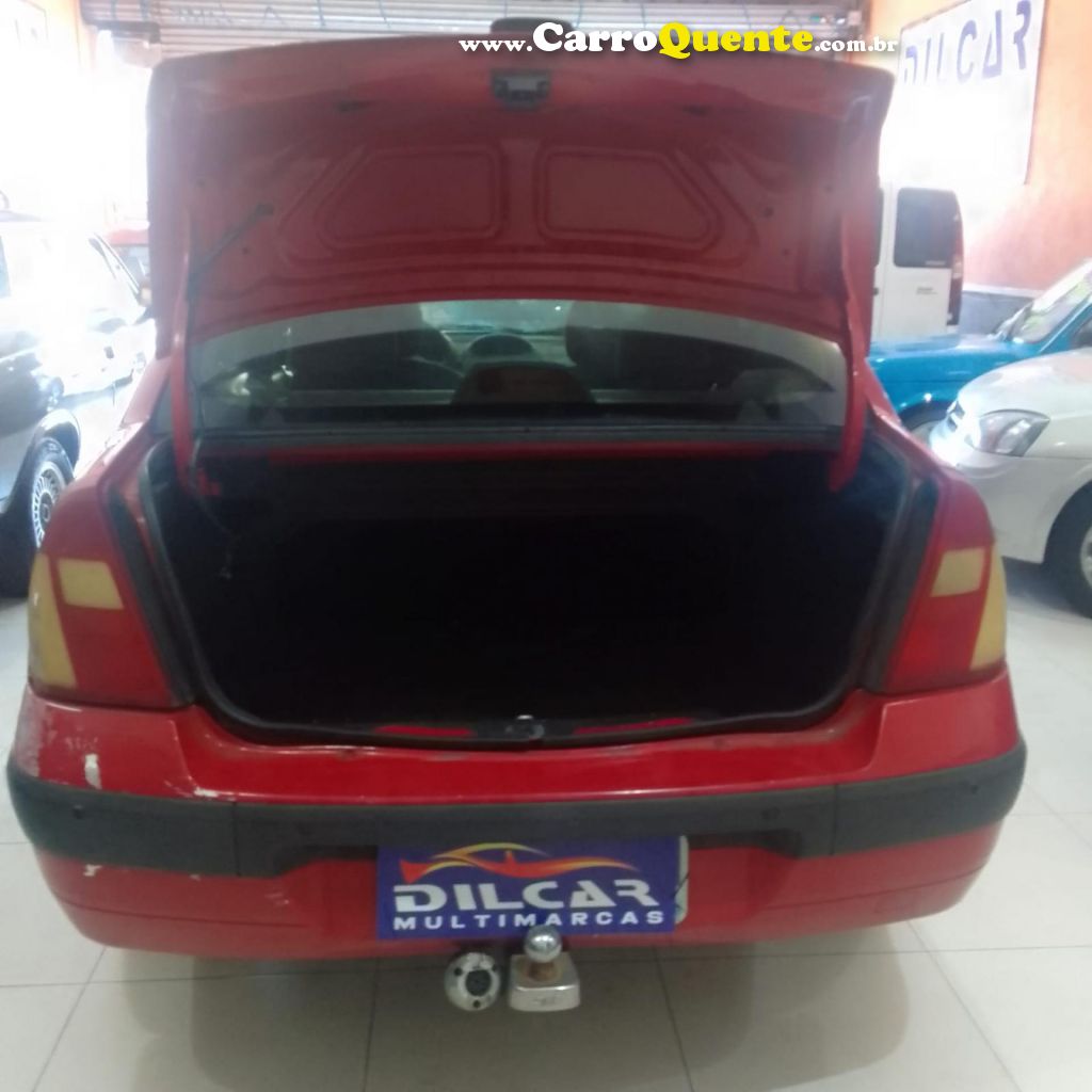 RENAULT   CLIO RN EXPRESSION 1.6 16V 5P   VERMELHO 2005 1.6 FLEX - Loja