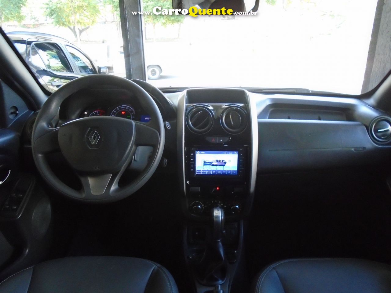 RENAULT DUSTER 1.6 16V SCE AUTHENTIQUE - Loja