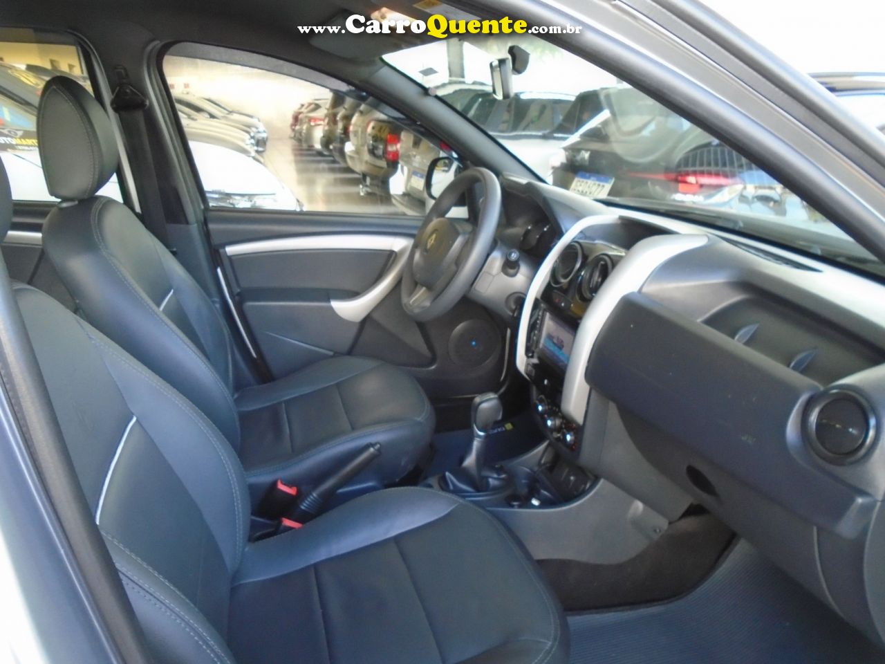 RENAULT DUSTER 1.6 16V SCE AUTHENTIQUE - Loja