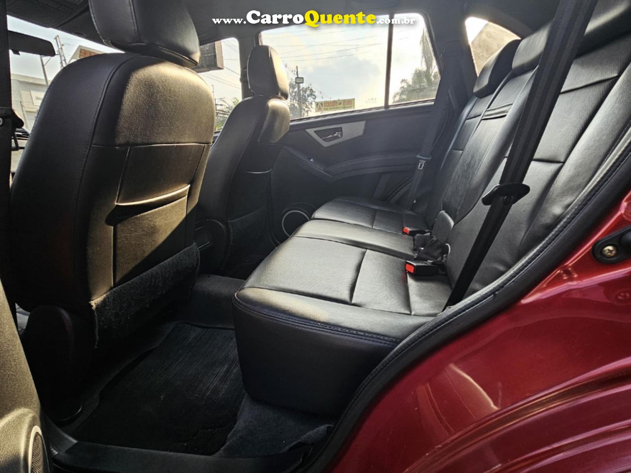 LIFAN   X60 1.8 16V 128CV 5P MEC.   VERMELHO 2015 1.8 GASOLINA - Loja