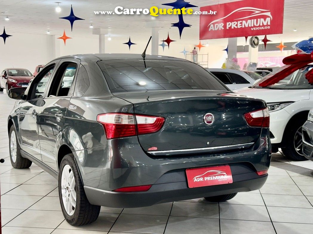 FIAT SIENA 1.6 MPI ESSENCE 16V FLEX - Loja