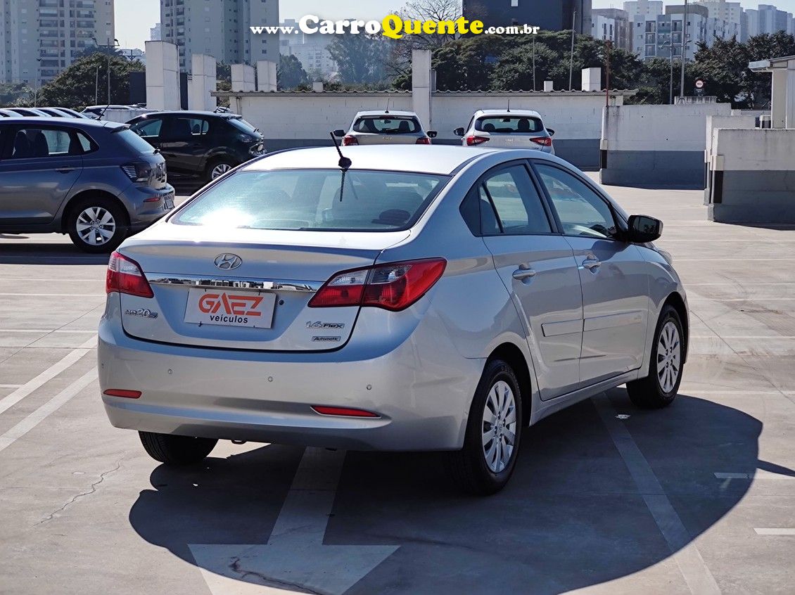 HYUNDAI HB20S 1.6 COMFORT PLUS 16V - Loja