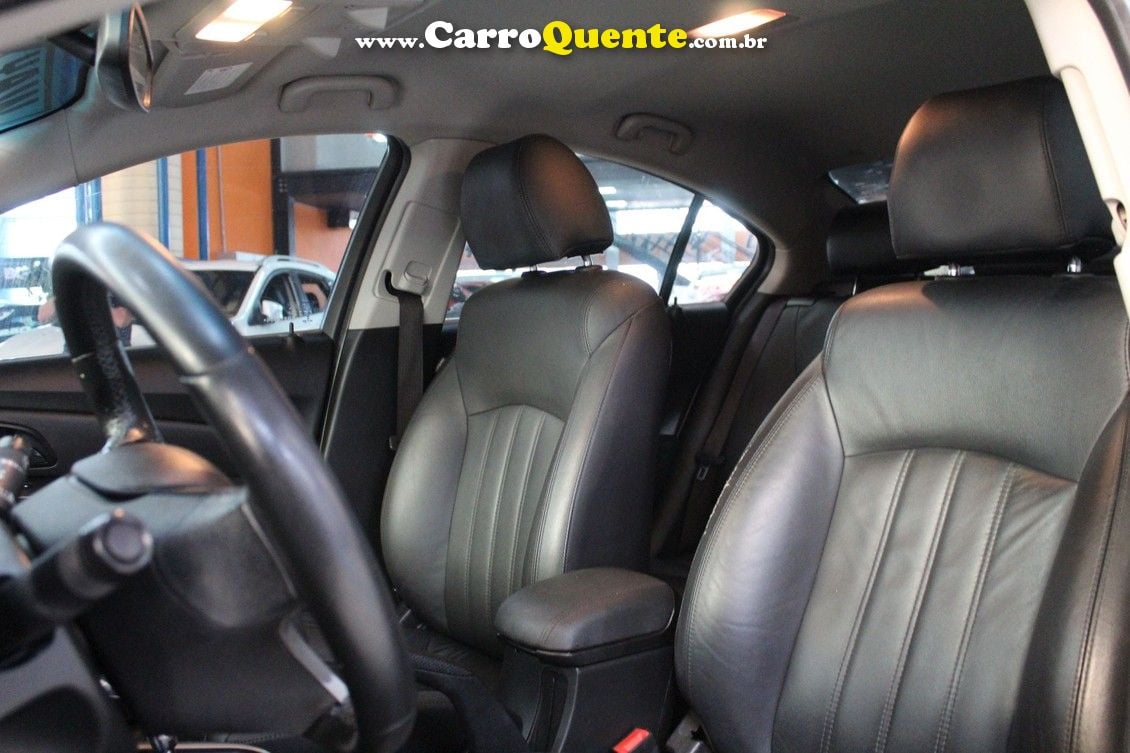 CHEVROLET CRUZE 1.8 LT 16V SEDAN - Loja