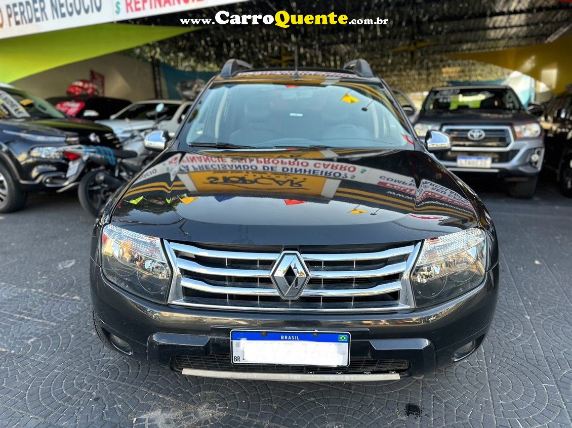 RENAULT DUSTER 2.0 DYNAMIQUE 4X2 16V 2013 - Loja