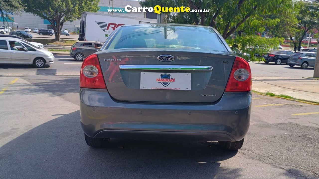 FORD   FOCUS 2.0 16VSESE PLUS FLEX 5P AUT.   CINZA 2012 2.0 FLEX - Loja