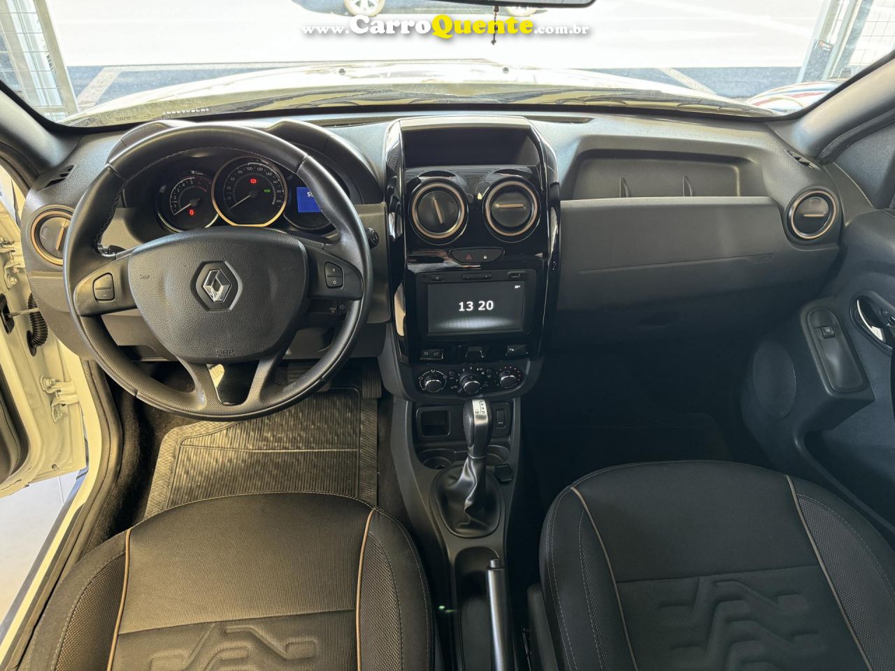 RENAULT   DUSTER DYNAMIQUE 1.6 FLEX 16V AUT.   BRANCO 2019 1.6 FLEX - Loja