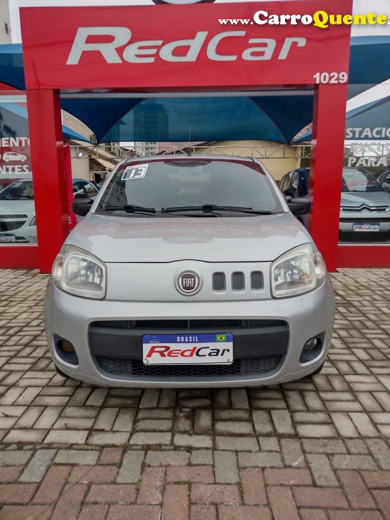 FIAT   UNO VIVACE CELEB. 1.0 EVO F.FLEX 8V 5P   PRATA 2013 1.0 FLEX - Loja