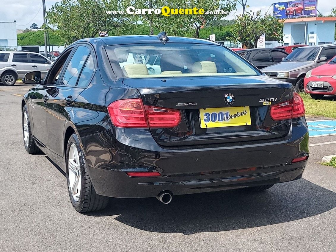 BMW 320I 2.0 16V TURBO ACTIVE - Loja