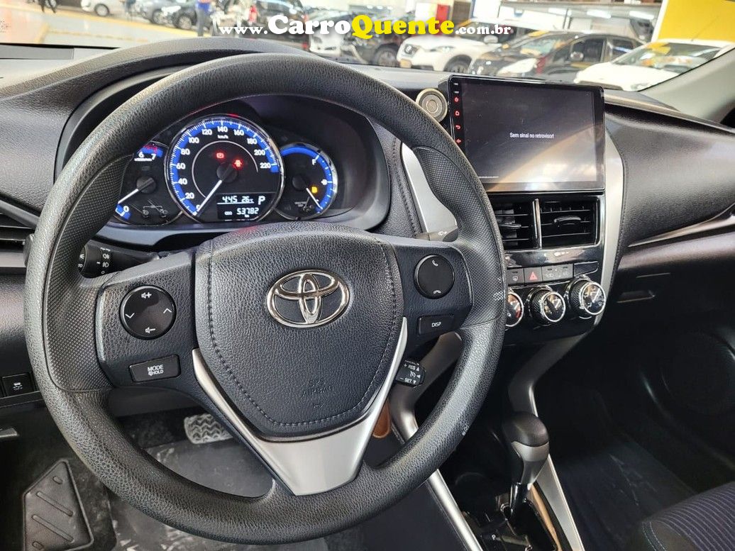 TOYOTA YARIS 1.5 16V SEDAN XL AUTOMATICO + MULTIMIDIA - Loja