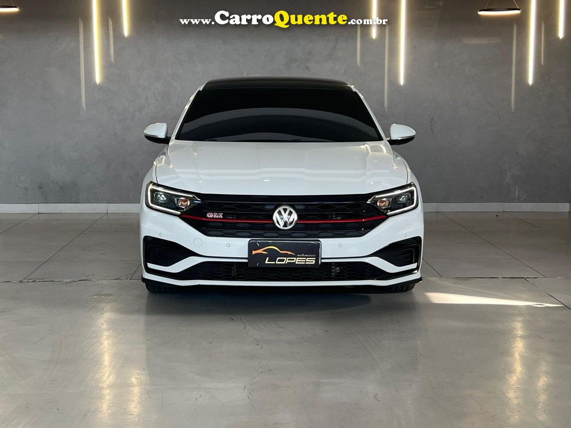 VOLKSWAGEN/JETTA 2.0 350 TSI GLI DSG - Loja