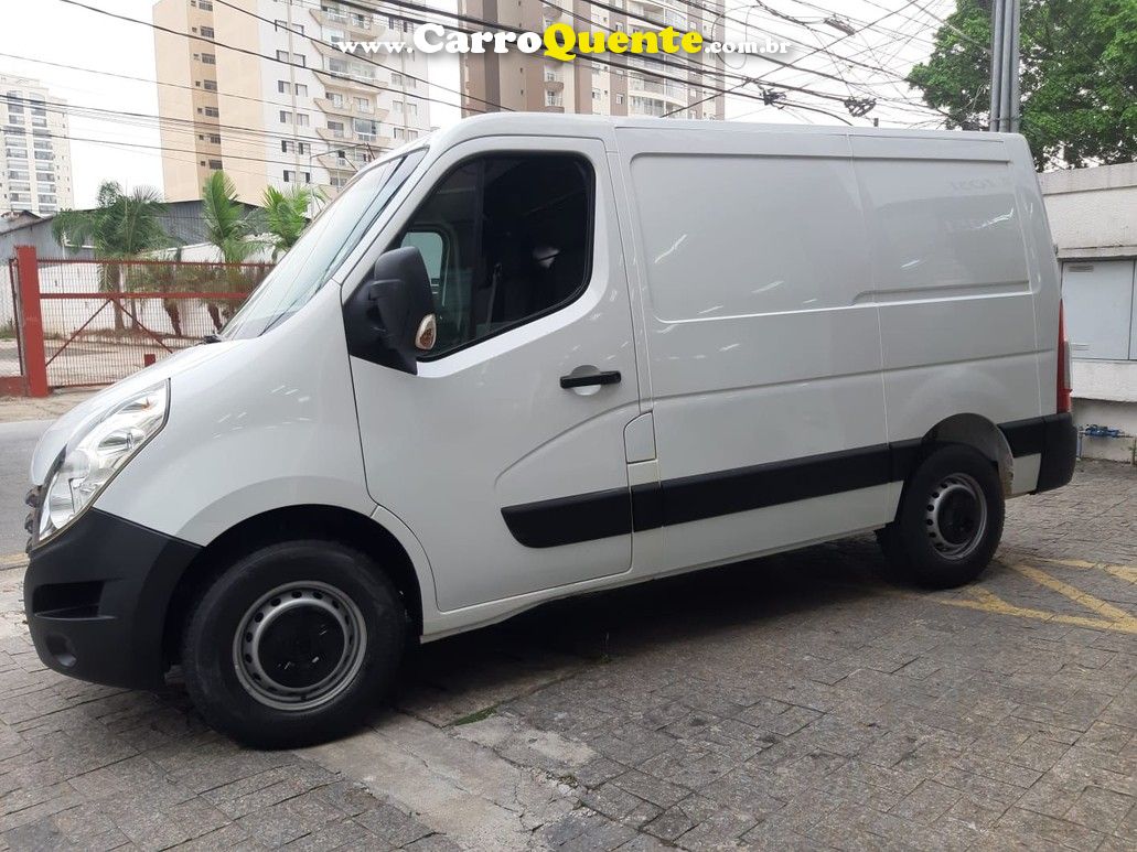 RENAULT MASTER 2.3 DCI FURGAO L1H1 2020 - Loja