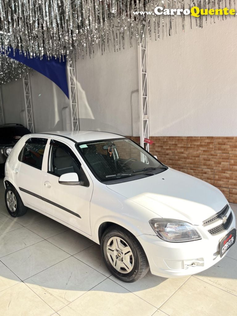 CHEVROLET   CELTA SPIRIT LT 1.0 MPFI 8V FLEXP. 5P   BRANCO 2013 1.0 FLEX - Loja