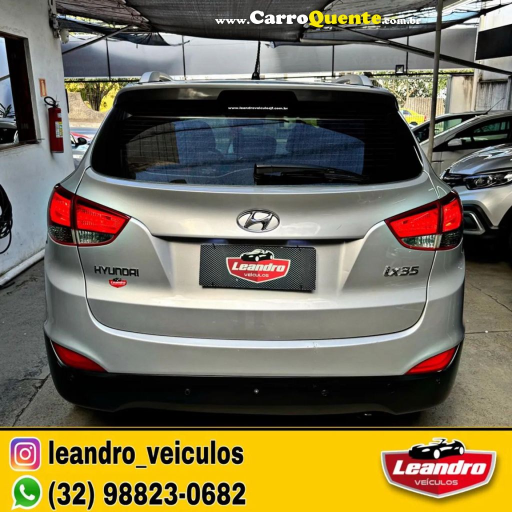 HYUNDAI   IX35 2.0 16V 170CV 2WD4WD MEC.   PRATA 2011 2.0 GASOLINA - Loja