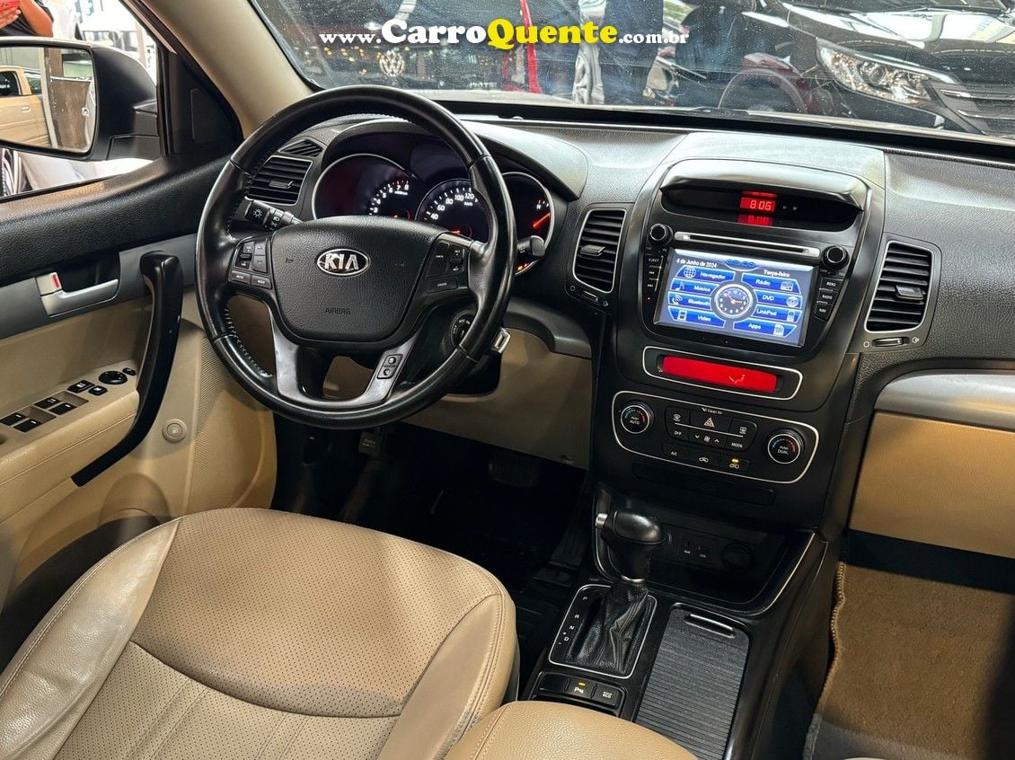 KIA SORENTO 2.4 EX 4X2 16V - Loja