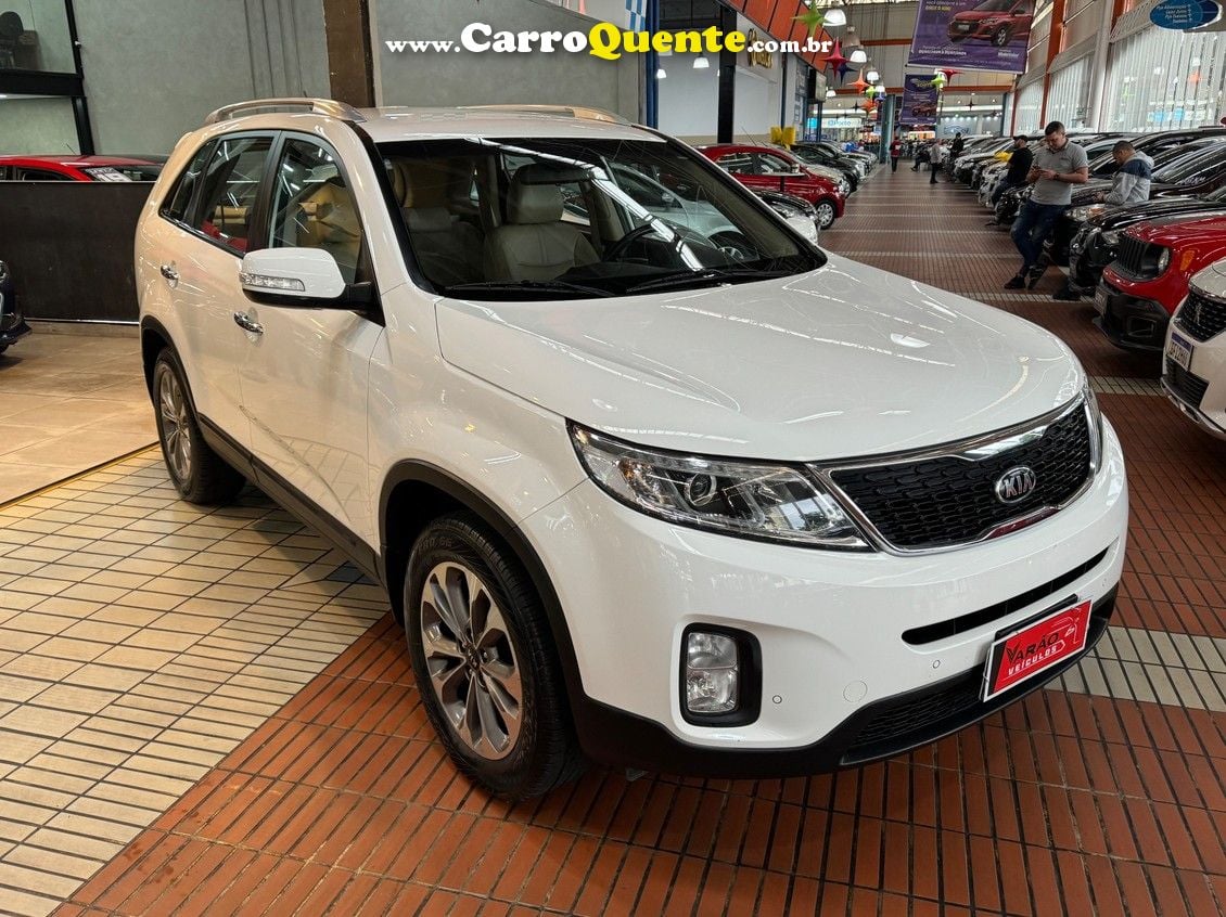 KIA SORENTO 2.4 EX 4X2 16V - Loja