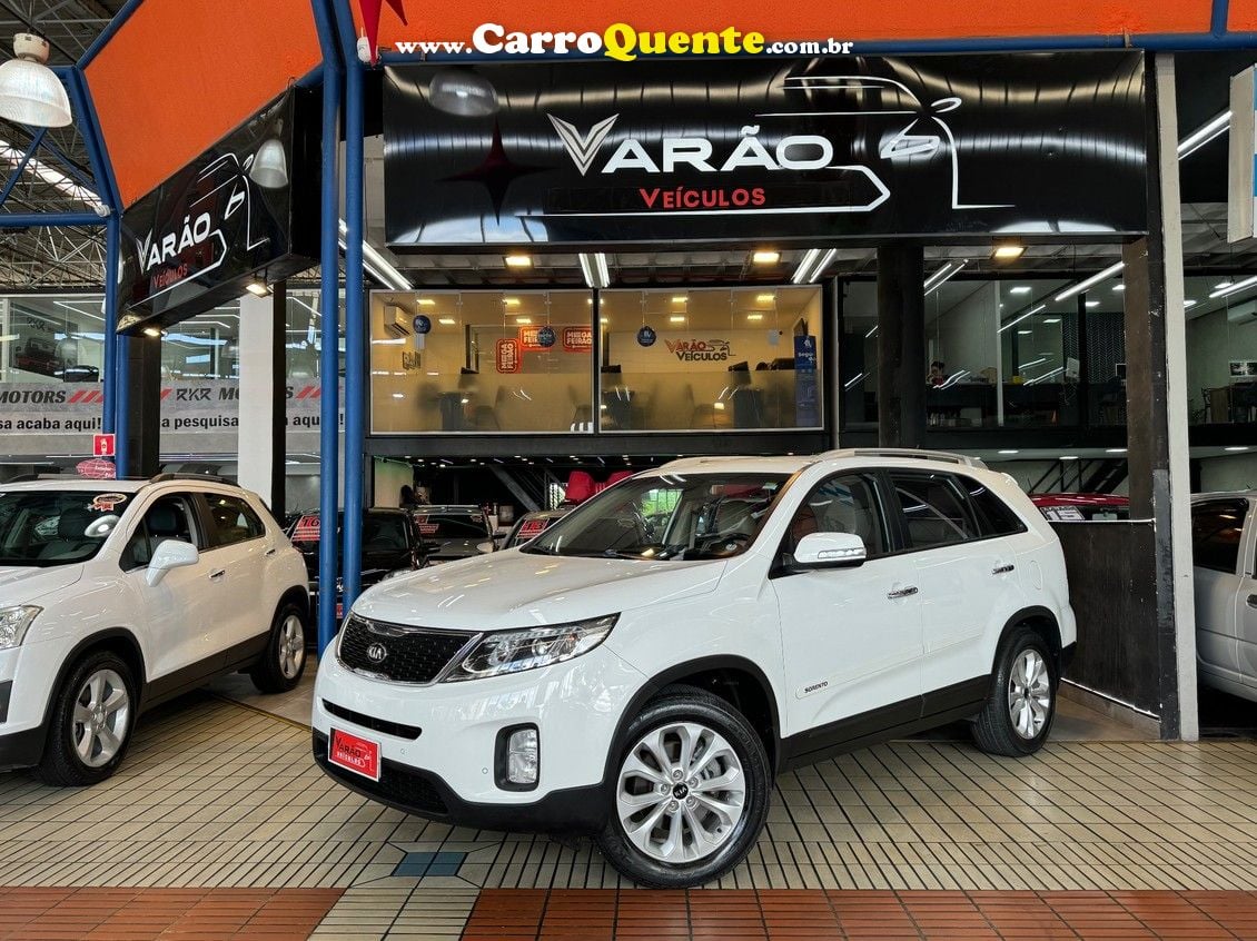 KIA SORENTO 2.4 S.263 4X2 16V - Loja