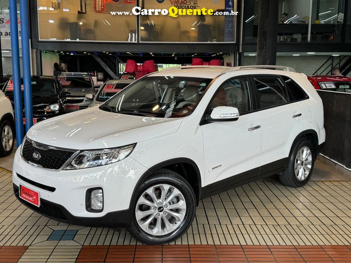 KIA SORENTO 2.4 S.263 4X2 16V - Loja