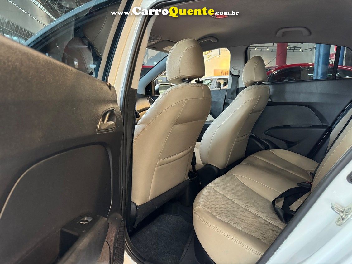 HYUNDAI HB20S 1.6 PREMIUM 16V - Loja