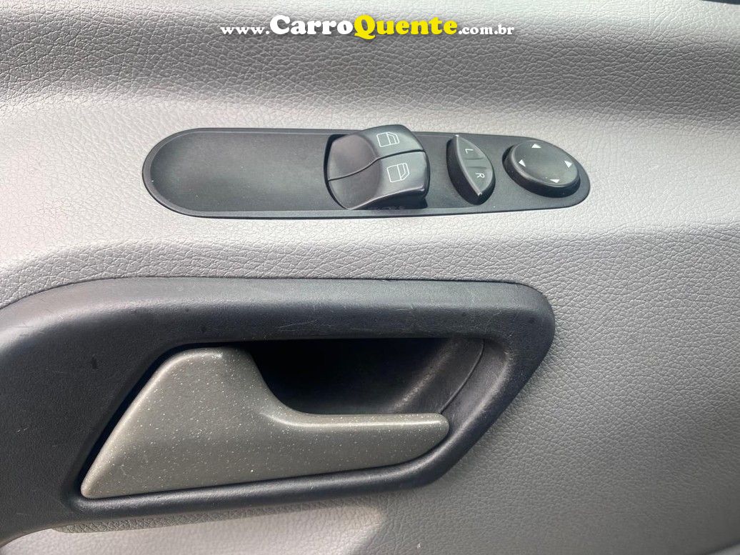 MERCEDES-BENZ SPRINTER 2.2 CDI VAN 415 LONGO 16L 2019 - Loja