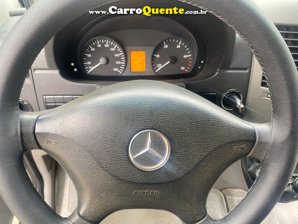 MERCEDES-BENZ SPRINTER 2.2 CDI VAN 415 LONGO 16L 2019 - Loja