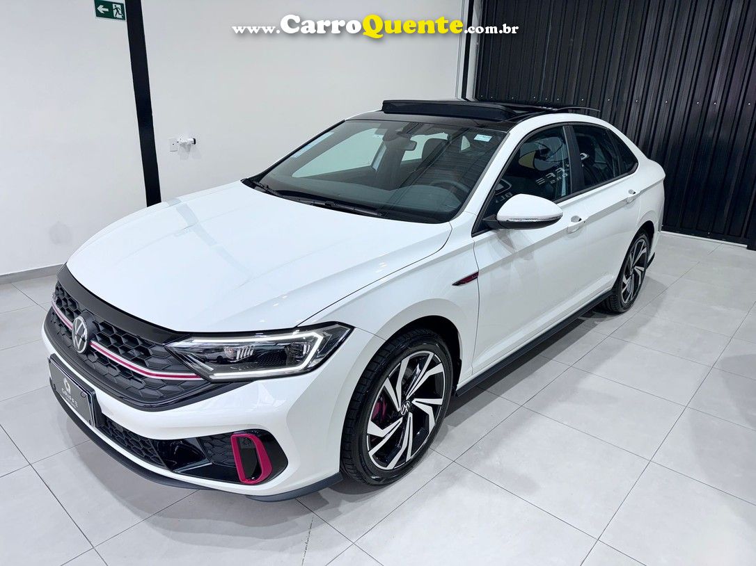 VOLKSWAGEN JETTA 2.0 350 TSI GLI DSG - Loja