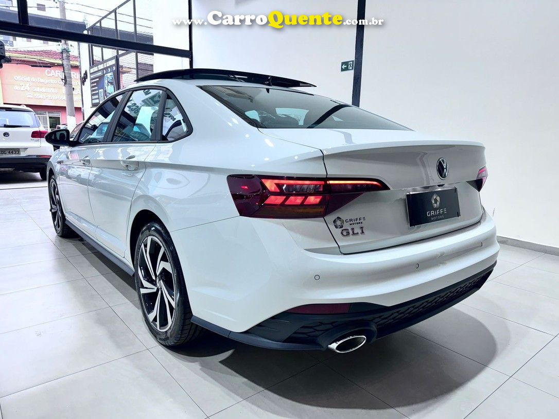 VOLKSWAGEN JETTA 2.0 350 TSI GLI DSG - Loja