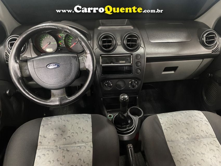 Ford Fiesta FLEX - Loja