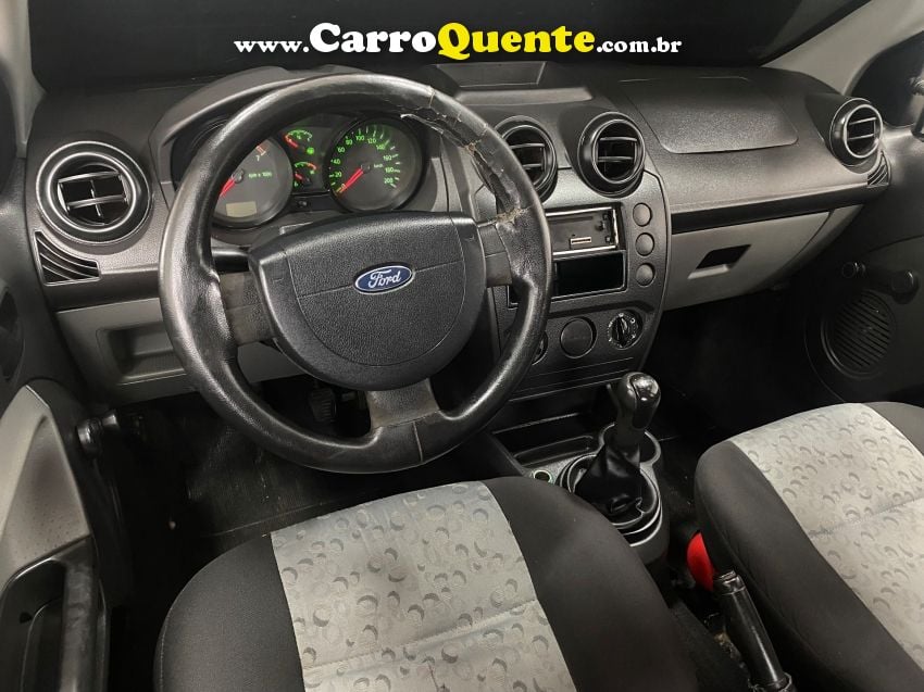 Ford Fiesta FLEX - Loja