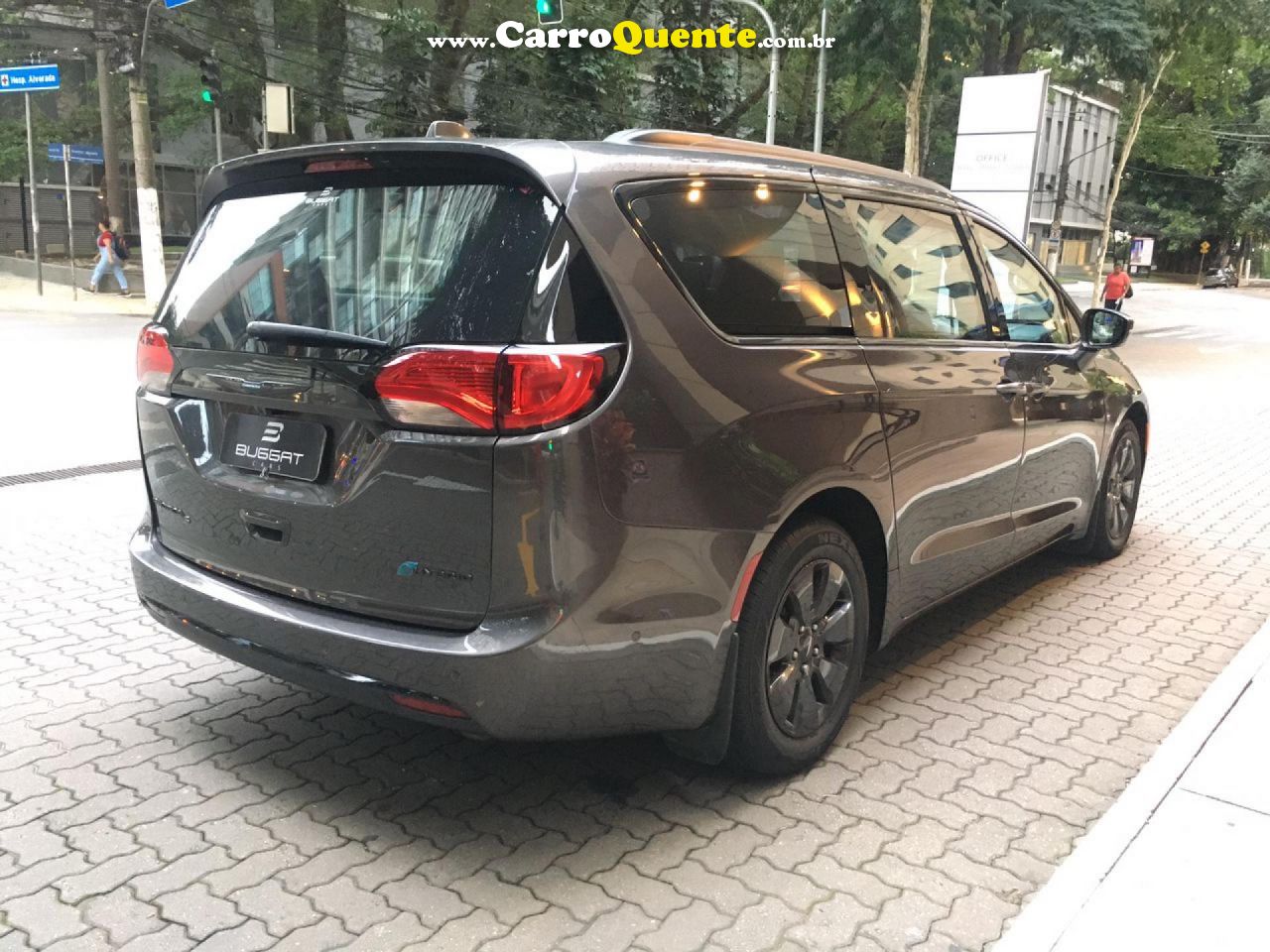 CHRYSLER   3.6 V6 E-HYBRID LIMITED SI-EVT   CINZA 2019 3.6 GASOLINA E ELÉTRICO - Loja