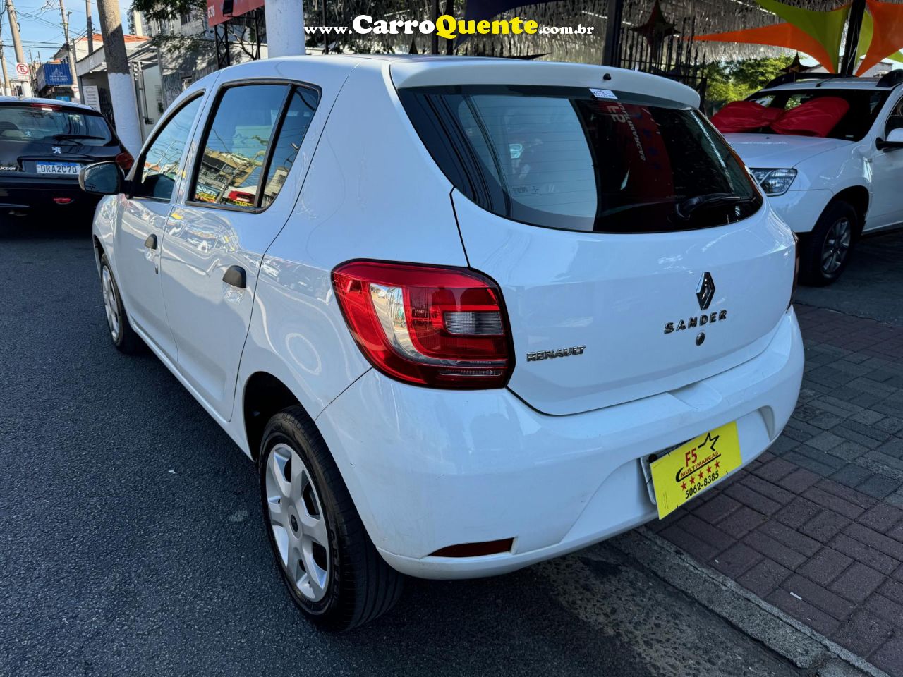 RENAULT   SANDERO AUTHENTIQUE FLEX 1.0 12V 5P   BRANCO 2019 1.0 FLEX - Loja