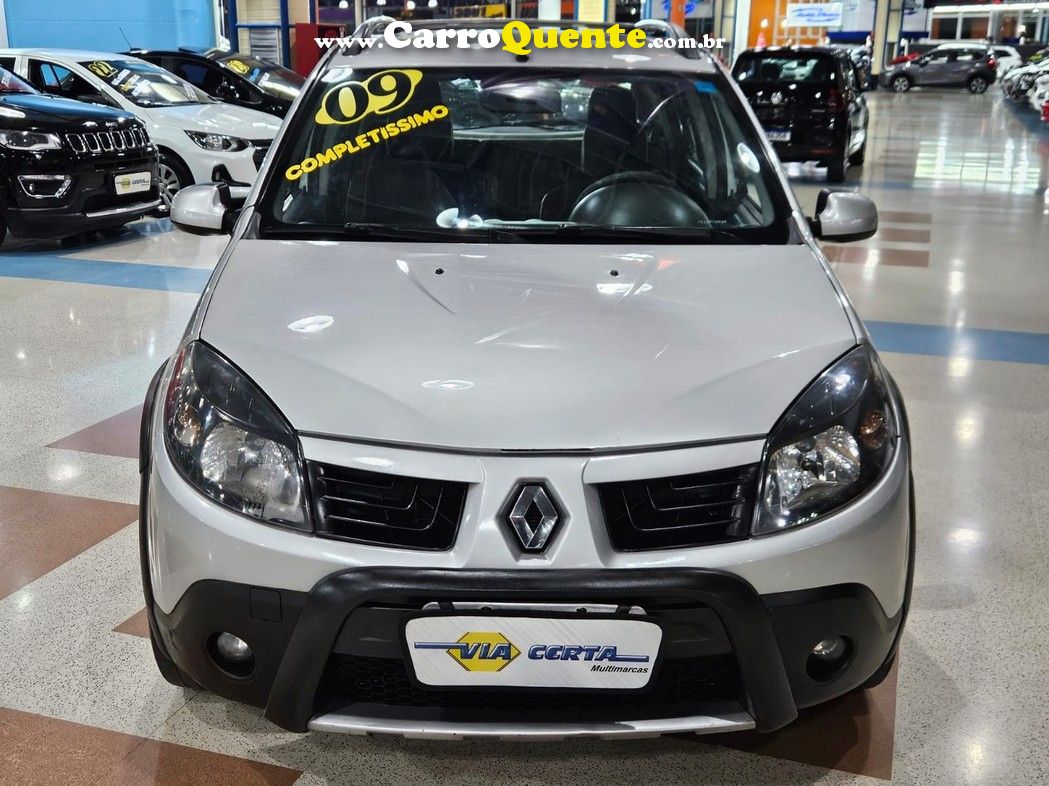 RENAULT SANDERO 1.6 STEPWAY FLEX - Loja