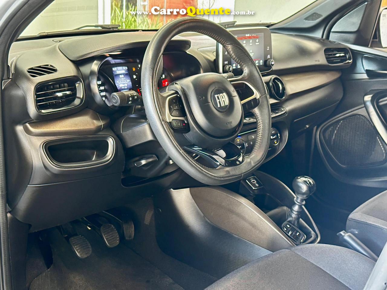 FIAT   CRONOS DRIVE 1.3 8V FLEX   PRATA 2022 1.3 FLEX - Loja