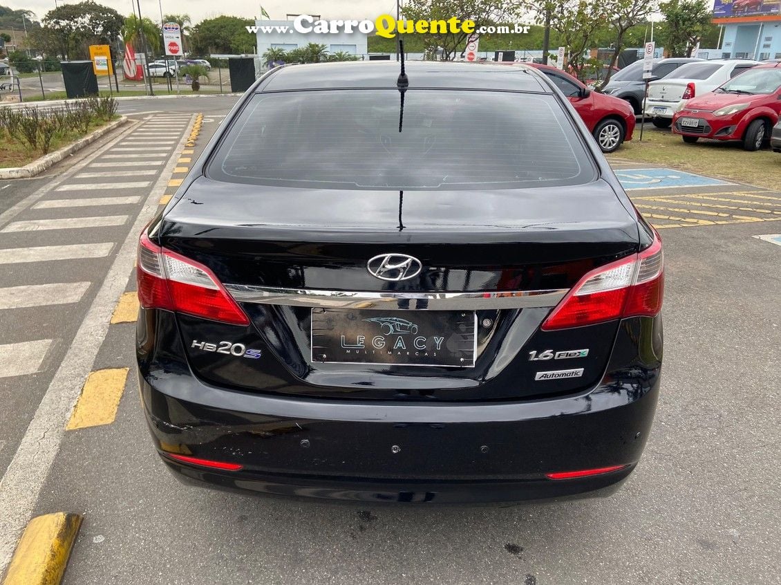 HYUNDAI HB20S 1.6 COMFORT PLUS 16V - Loja