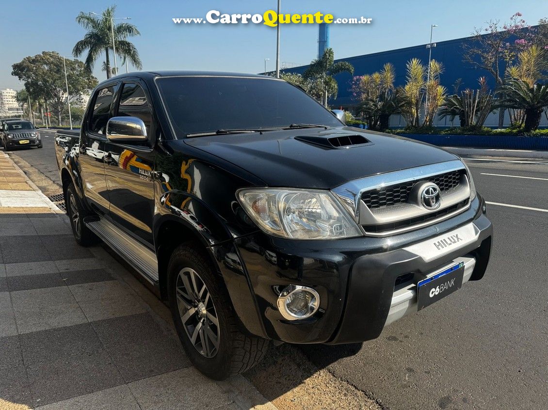 TOYOTA HILUX 3.0 SRV 4X4 CD 16V TURBO INTERCOOLER - Loja